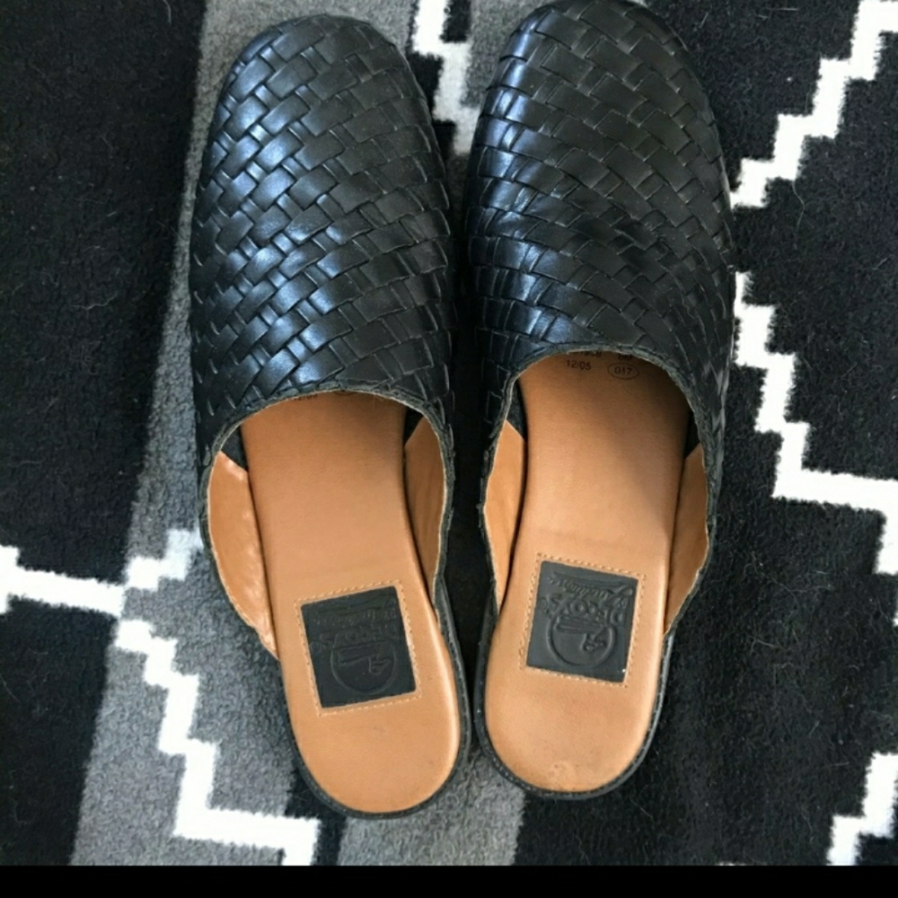 Auditions Black Woven Slides
